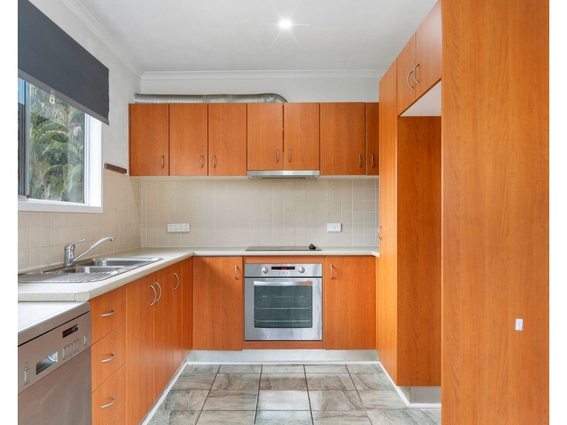 27 Macarthur Crescent, Slacks Creek QLD 4127