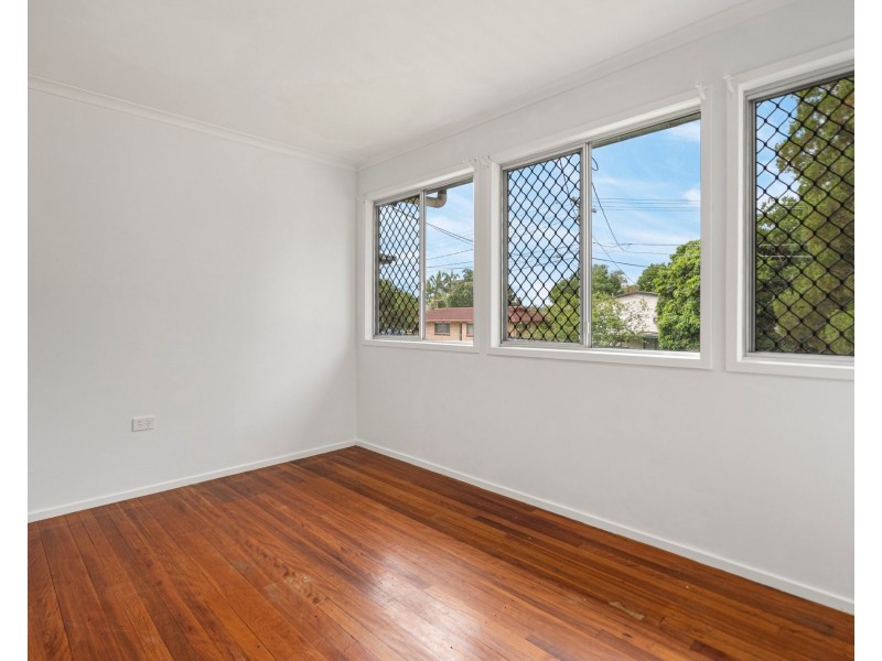 27 Macarthur Crescent, Slacks Creek QLD 4127