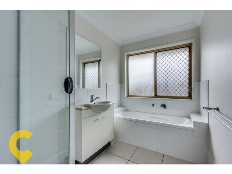 50 Sunridge Circuit, Windaroo QLD 4207