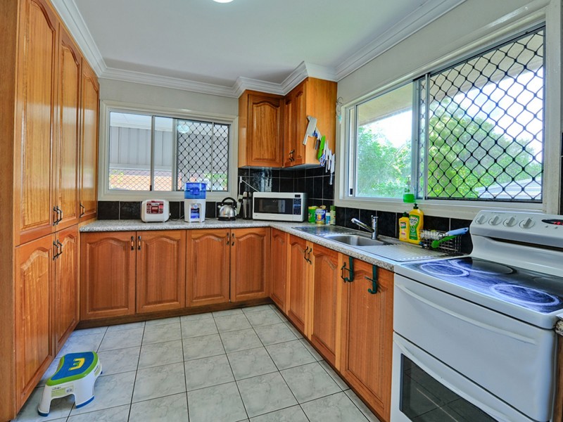 1 Jean Street, Woodridge QLD 4114