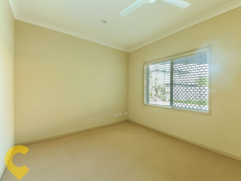 20 Temple Island Cct, Oxenford QLD 4210