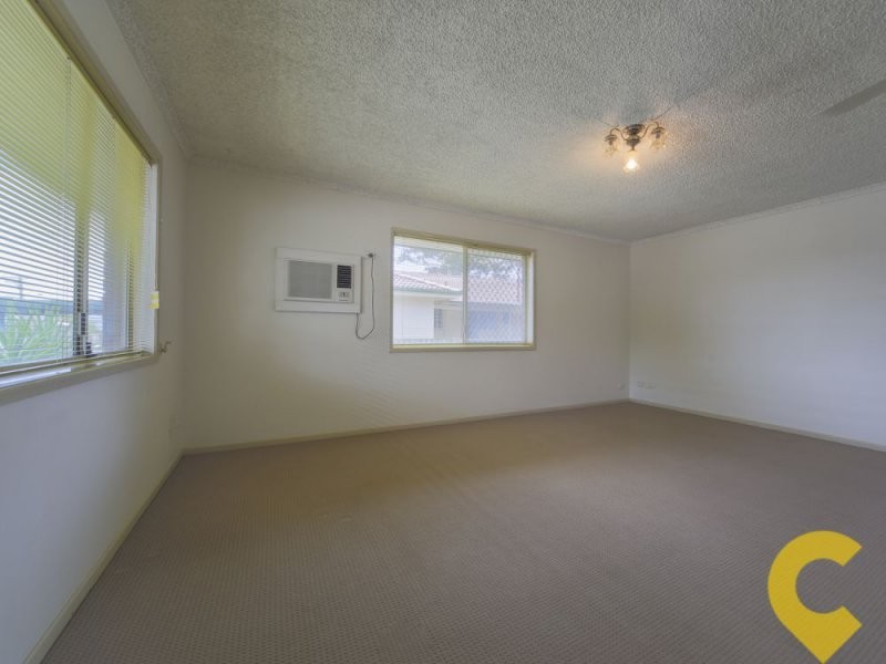 32 Ward St, Southport QLD 4215