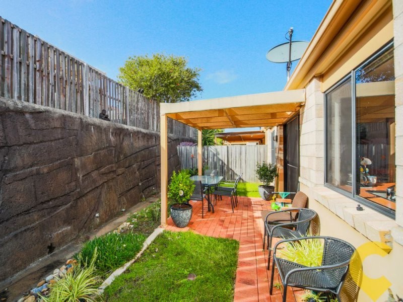 57/24 Amsonia Court, Arundel QLD 4214