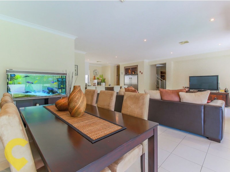 18 Rose Valley Drive, Upper Coomera QLD 4209