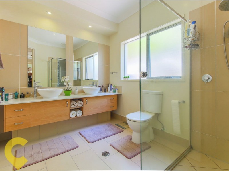 18 Rose Valley Drive, Upper Coomera QLD 4209