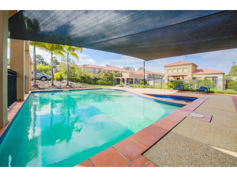 82/24 Amsonia Court, Arundel QLD 4214