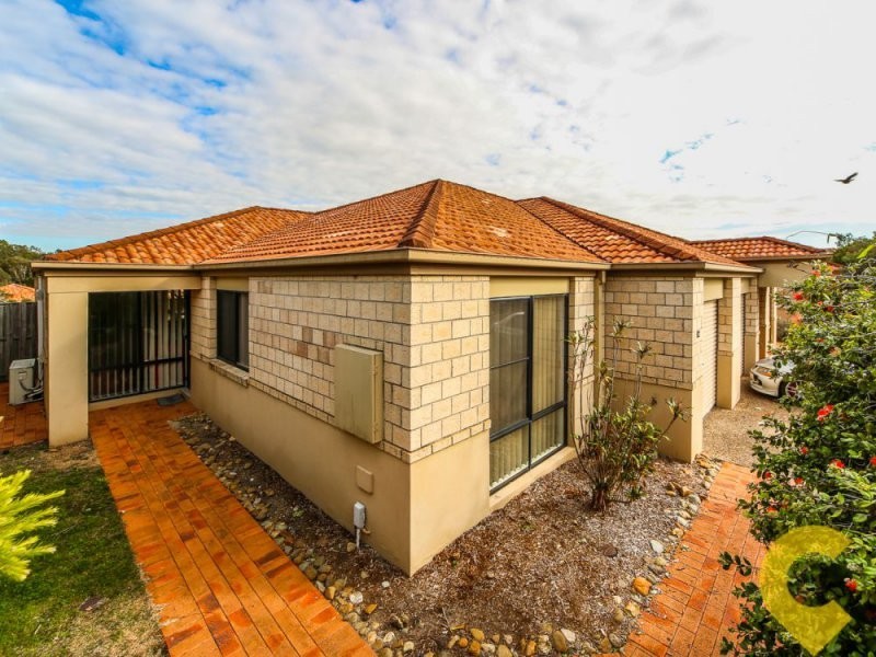 82/24 Amsonia Court, Arundel QLD 4214