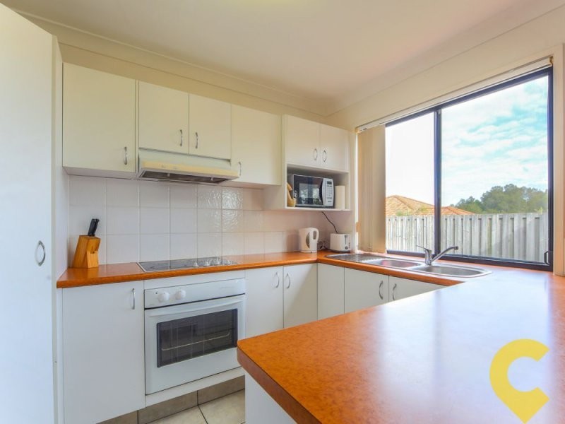 82/24 Amsonia Court, Arundel QLD 4214