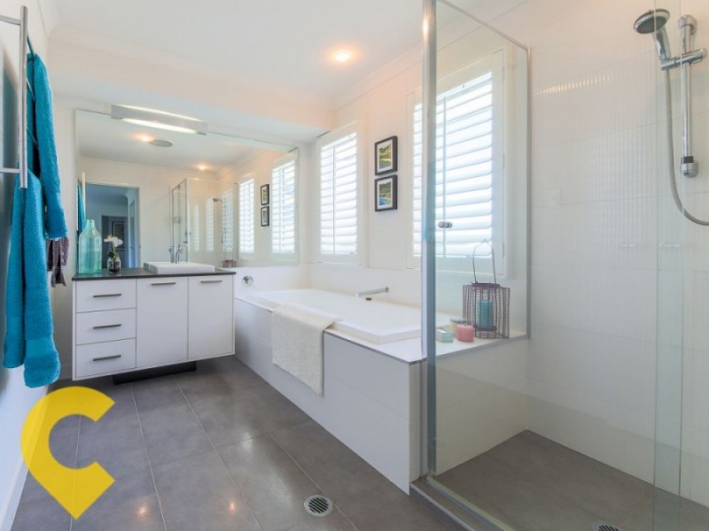 10 Watercress St, Upper Coomera QLD 4209