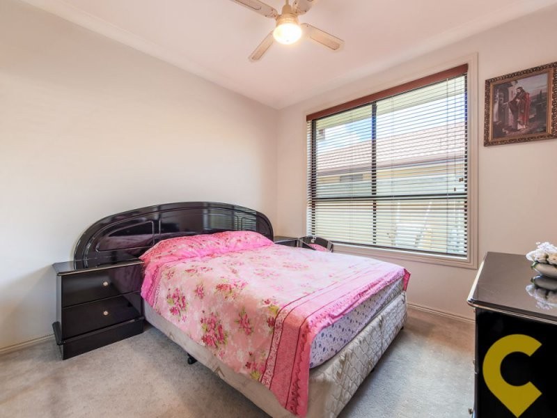 6 Saltair Grove, Helensvale QLD 4212
