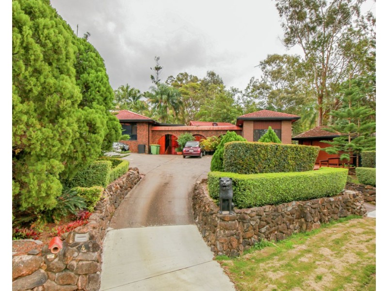 4 Currumburra Road, Ashmore QLD 4214