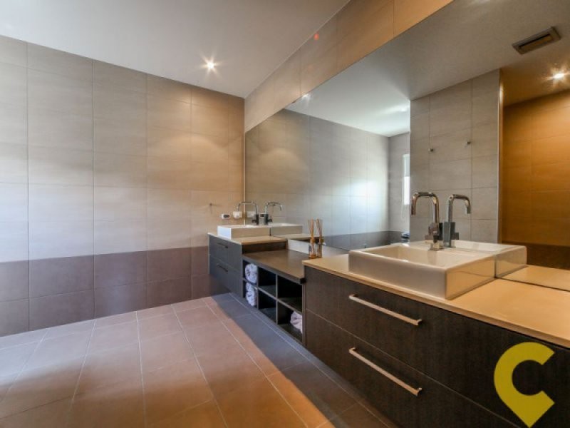 25 Brindabella Close, Coomera Waters QLD 4209