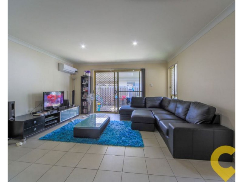 2/4 Barratt Street, Coomera QLD 4209