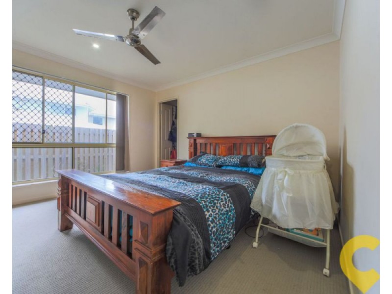 2/4 Barratt Street, Coomera QLD 4209