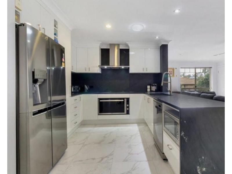 18 Purlingbrook Street, Upper Coomera QLD 4209