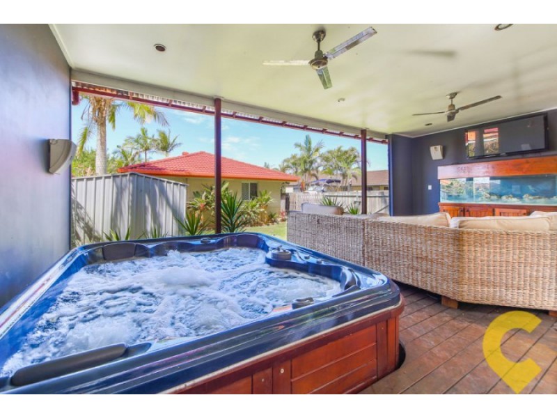 22 Drysdale Lane, Parkwood QLD 4214