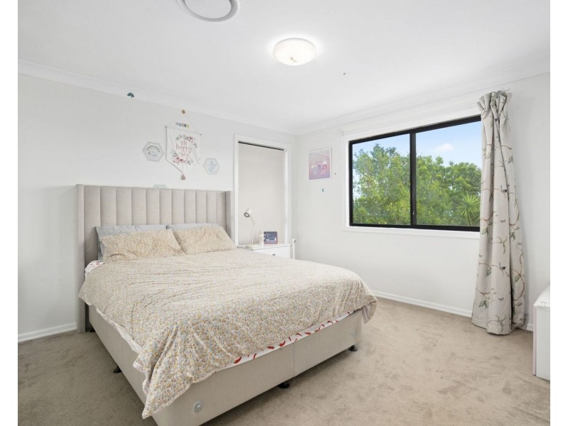 534 Oyster Cove Promenade, Helensvale QLD 4212