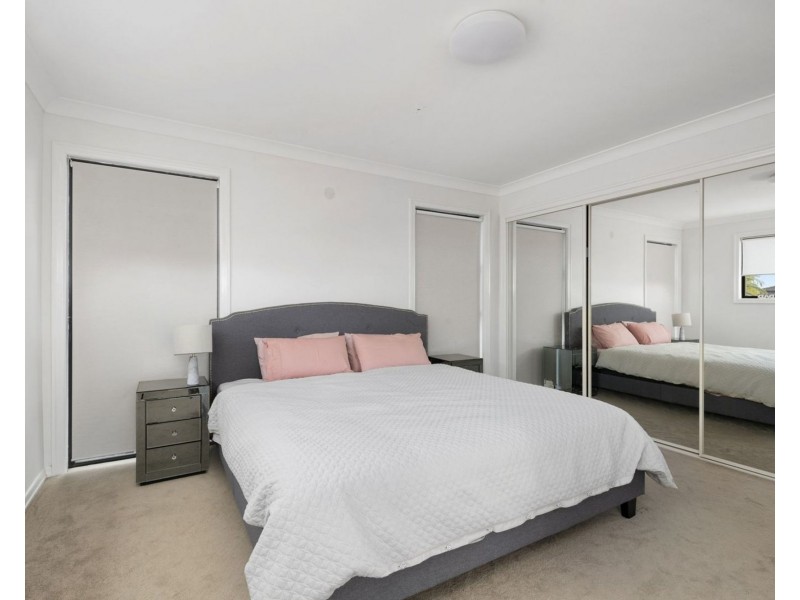 534 Oyster Cove Promenade, Helensvale QLD 4212