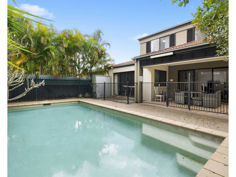 534 Oyster Cove Promenade, Helensvale QLD 4212