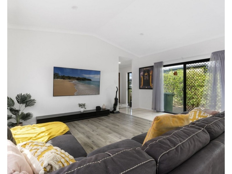 534 Oyster Cove Promenade, Helensvale QLD 4212