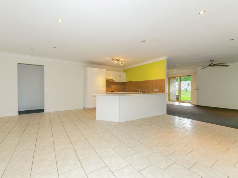 30 Fairview Court, Parkwood QLD 4214