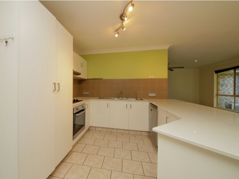 30 Fairview Court, Parkwood QLD 4214