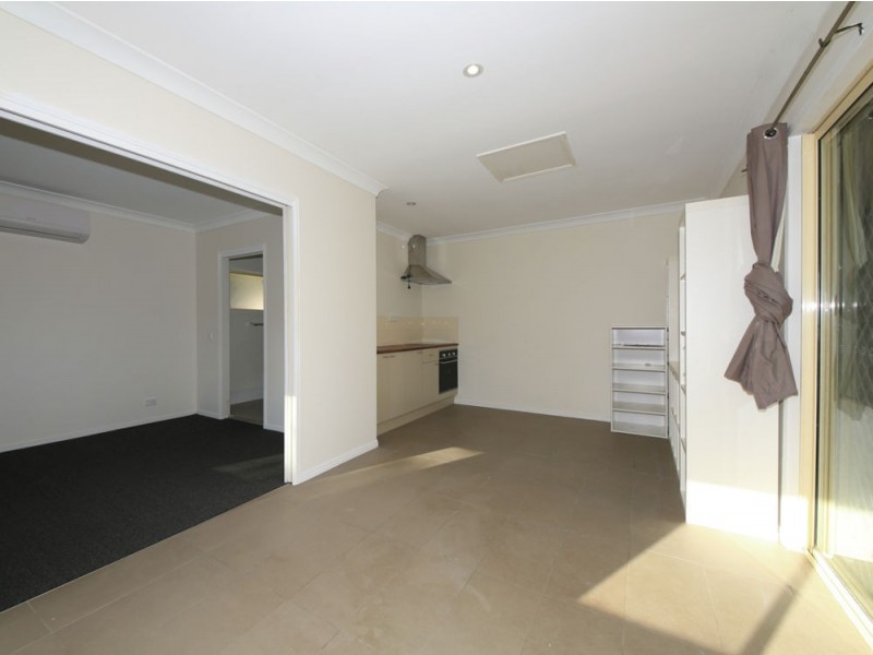 30 Fairview Court, Parkwood QLD 4214