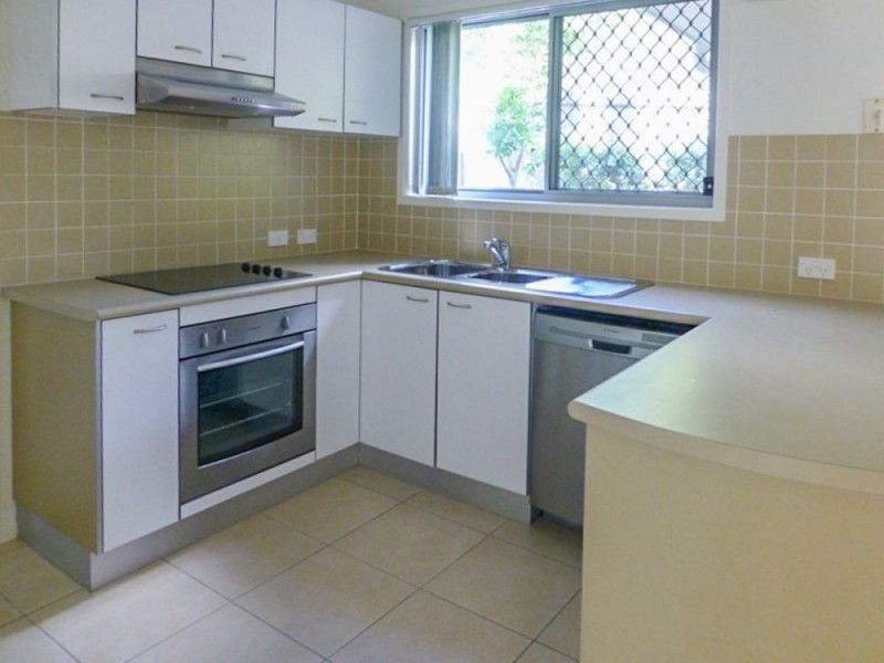 15/30 Carmarthen Circuit, Pacific Pines QLD 4211