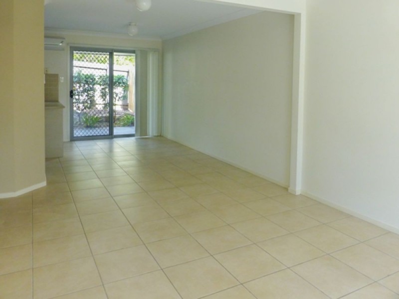 15/30 Carmarthen Circuit, Pacific Pines QLD 4211