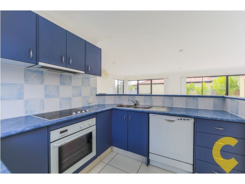 19 Amsonia Court, Arundel QLD 4214