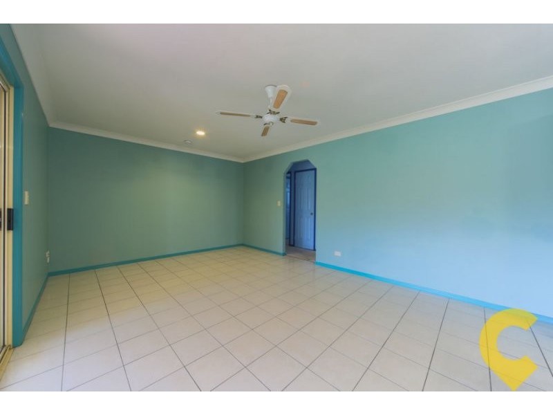 127 Monterey Keys Drive, Helensvale QLD 4212