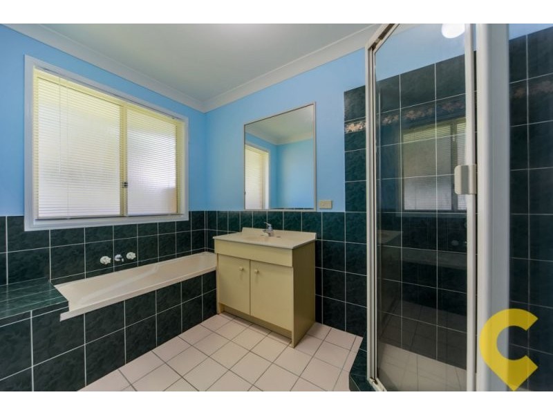 127 Monterey Keys Drive, Helensvale QLD 4212