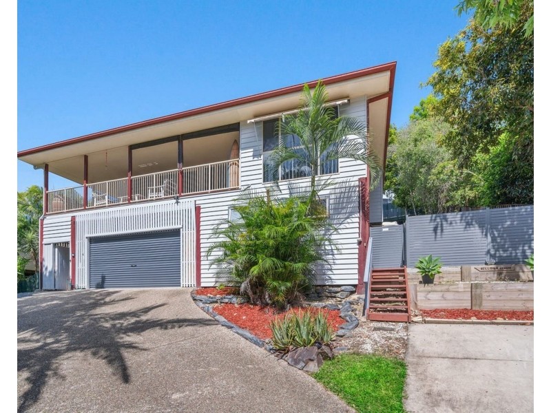 14 Bellona Court, Pacific Pines QLD 4211