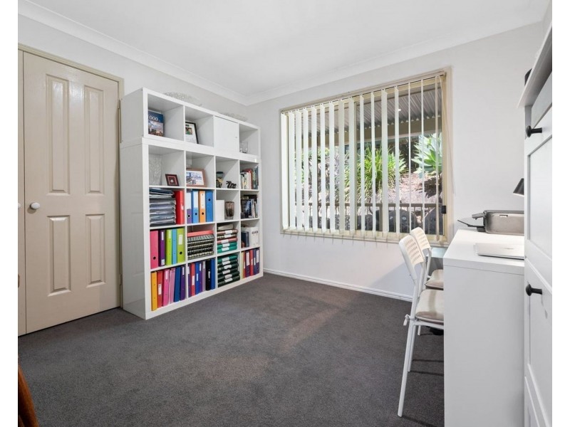 14 Bellona Court, Pacific Pines QLD 4211