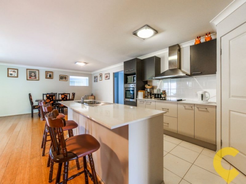 8 Achievement Drive, Ormeau QLD 4208