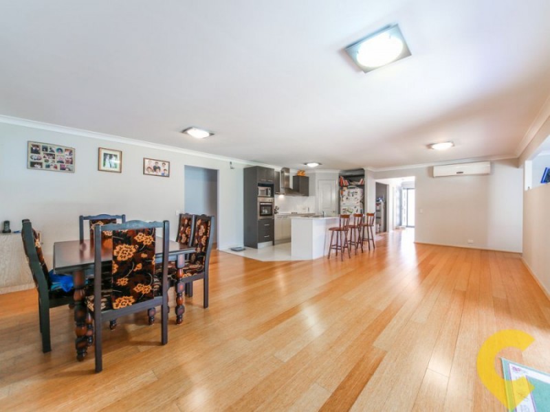 8 Achievement Drive, Ormeau QLD 4208