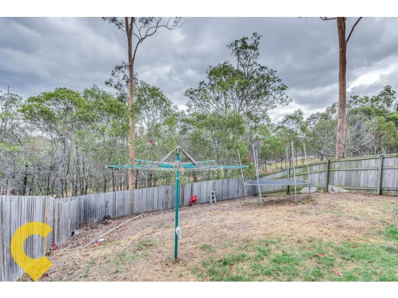10 Yarraman Chase, Waterford QLD 4133