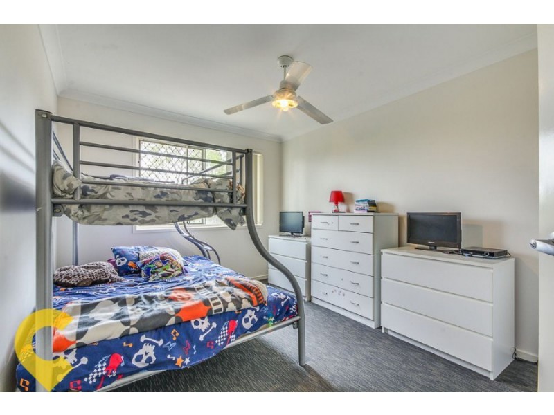 10 Yarraman Chase, Waterford QLD 4133