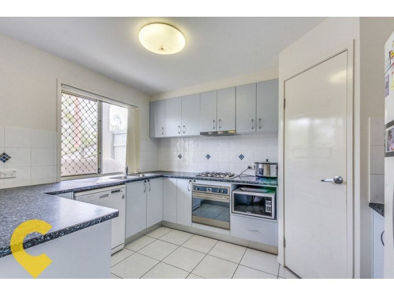 10 Yarraman Chase, Waterford QLD 4133