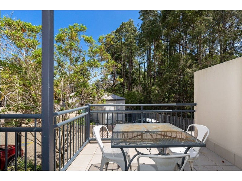 12/18 Geraldton Drive, Varsity Lakes QLD 4227