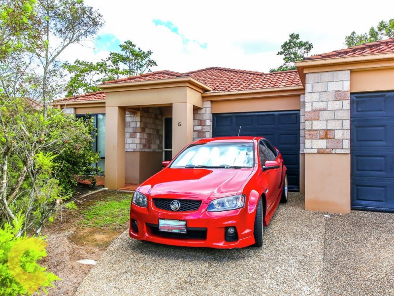 5/24 Amsonia Court, Arundel QLD 4214