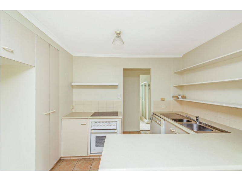 99 River Oak Drive, Helensvale QLD 4212