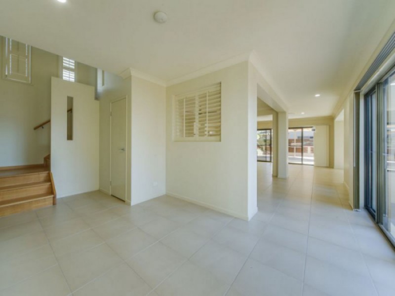 3 Conestoga Way, Upper Coomera QLD 4209