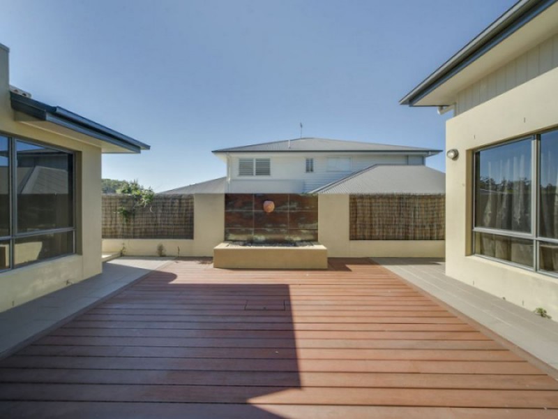 3 Conestoga Way, Upper Coomera QLD 4209