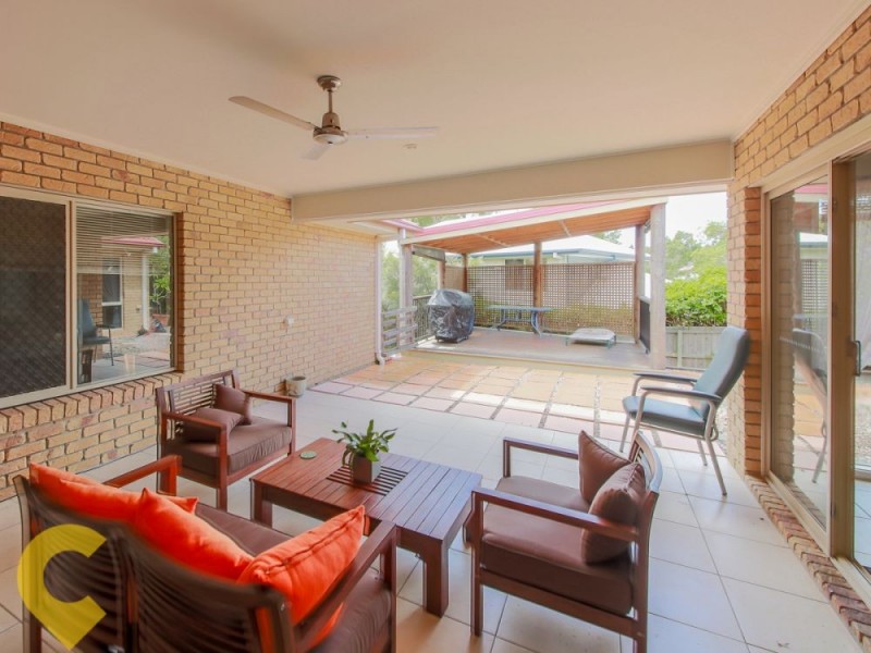 62 Woodlands Boulevard, Waterford QLD 4133