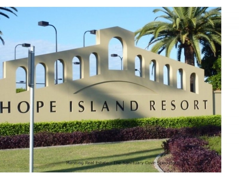 7007 Phoenix Palms Drive, Hope Island QLD 4212