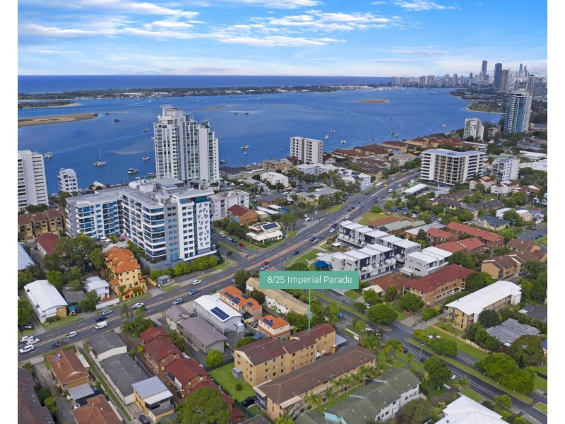 8/25 Imperial Parade, Labrador QLD 4215
