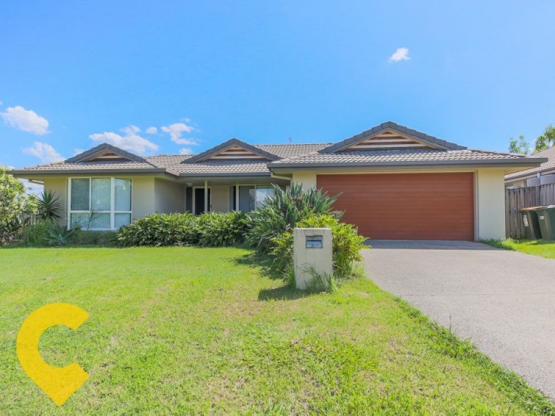 2 Xavier Place, Oxenford QLD 4210