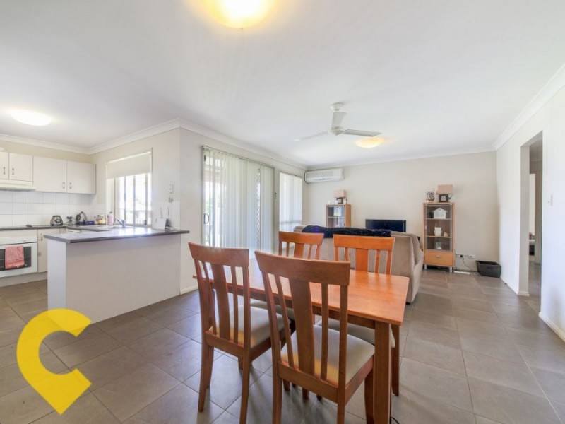 2 Xavier Place, Oxenford QLD 4210