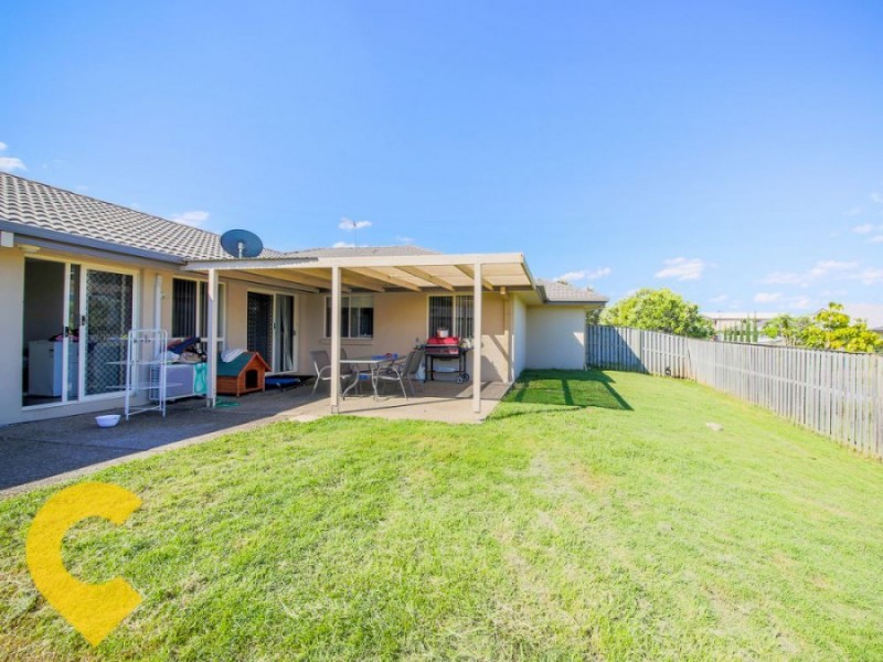 2 Xavier Place, Oxenford QLD 4210